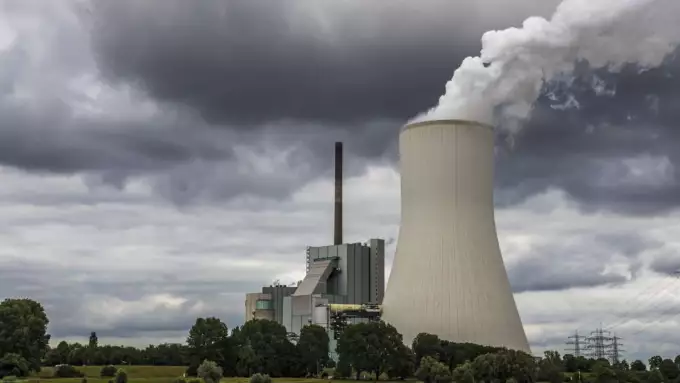 Verwachting energieprijzen 2024 Afbeelding van een energiecentrale