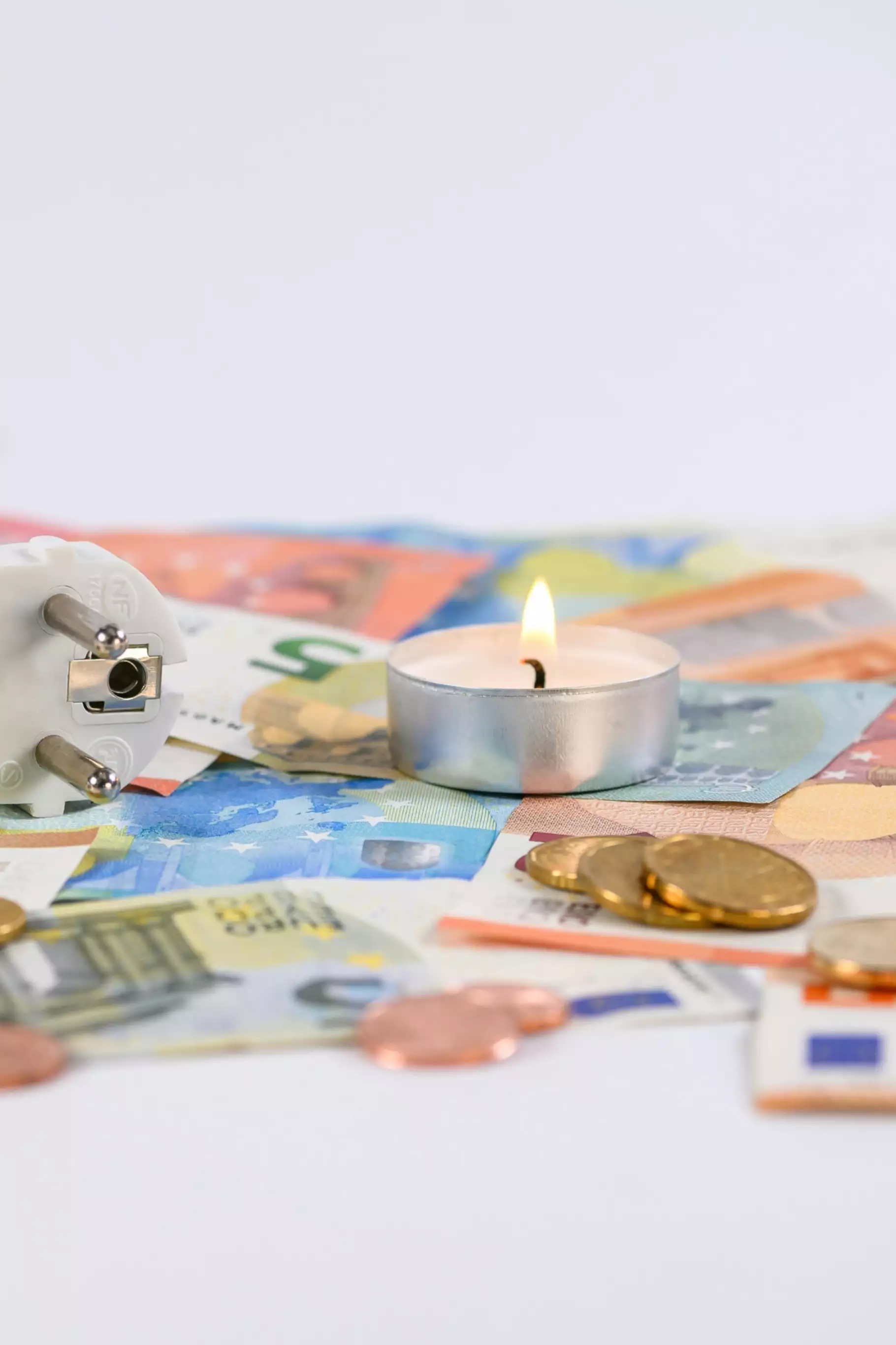 geld en een waxinelichtje