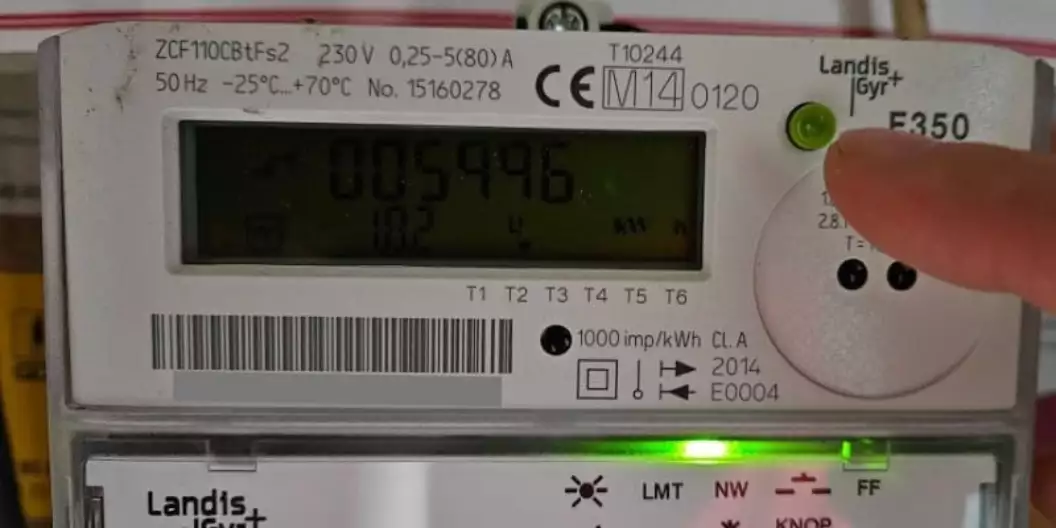 Afbeelding van slimme meter uitlees knop